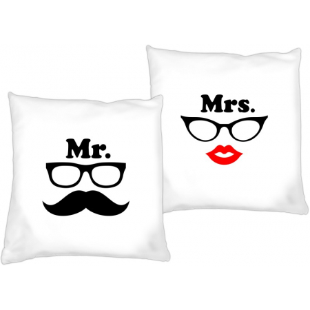 Poduszki dla par zakochanych komplet 2 sztuki Mr. Mrs. glasses